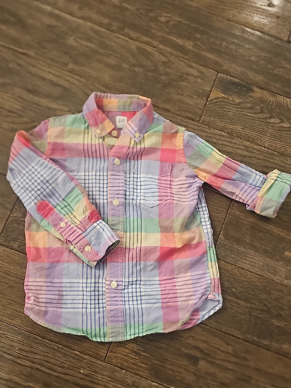Boys GAP Plaid Button Down 4-5T